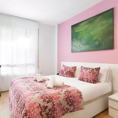 Stay U-Nique Apartments Radas II Barcellona Esterno foto